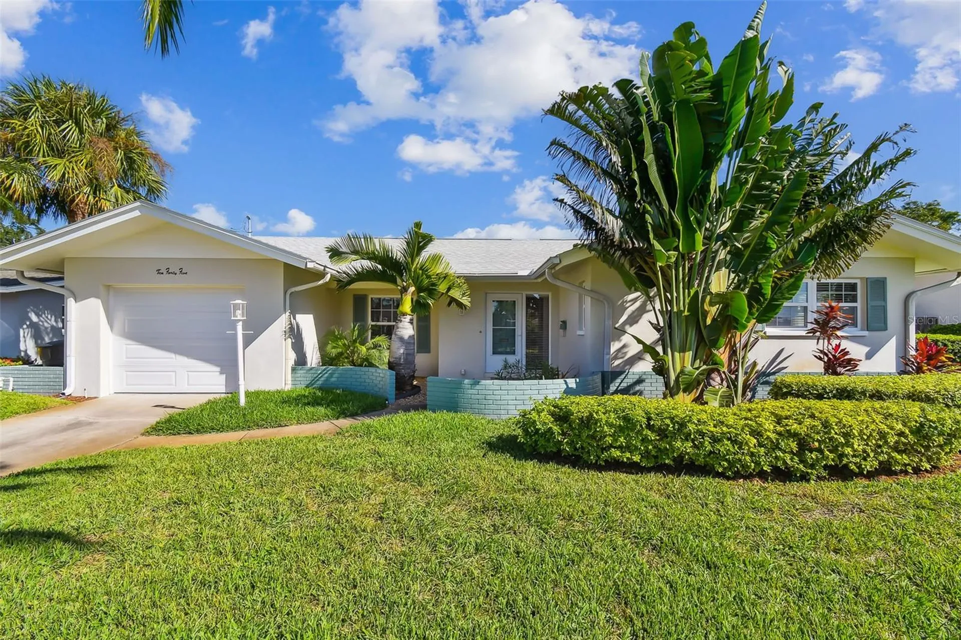 1045 44th Avenue NE St Petersburg FL 33703