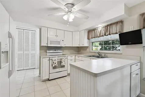1045 44th Avenue NE St Petersburg FL 33703