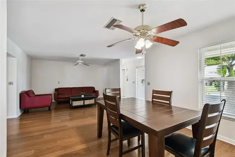 1045 44th Avenue NE St Petersburg FL 33703