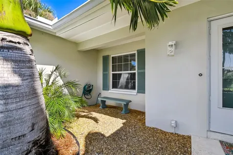 1045 44th Avenue NE St Petersburg FL 33703