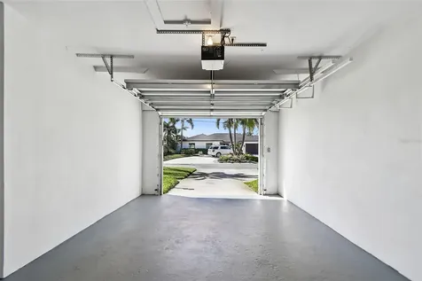 1045 44th Avenue NE St Petersburg FL 33703