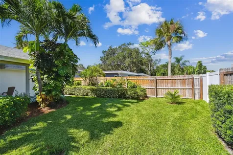 1045 44th Avenue NE St Petersburg FL 33703