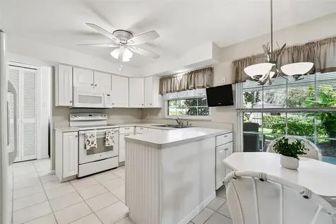 1045 44th Avenue NE St Petersburg FL 33703