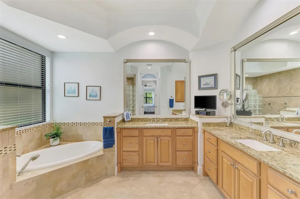 14703 Secret Harbor Place Lakewood Ranch FL 34202