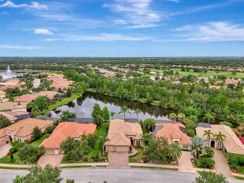 14703 Secret Harbor Place Lakewood Ranch FL 34202
