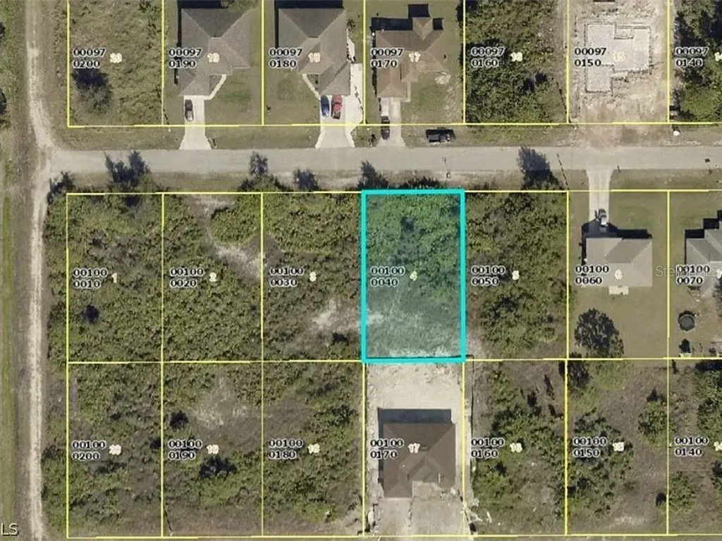 2613 3rd Street SW Lehigh Acres FL 33976