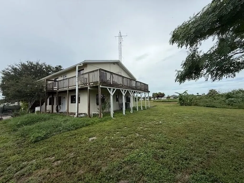 1799 E Manasota Beach Road Englewood FL 34223