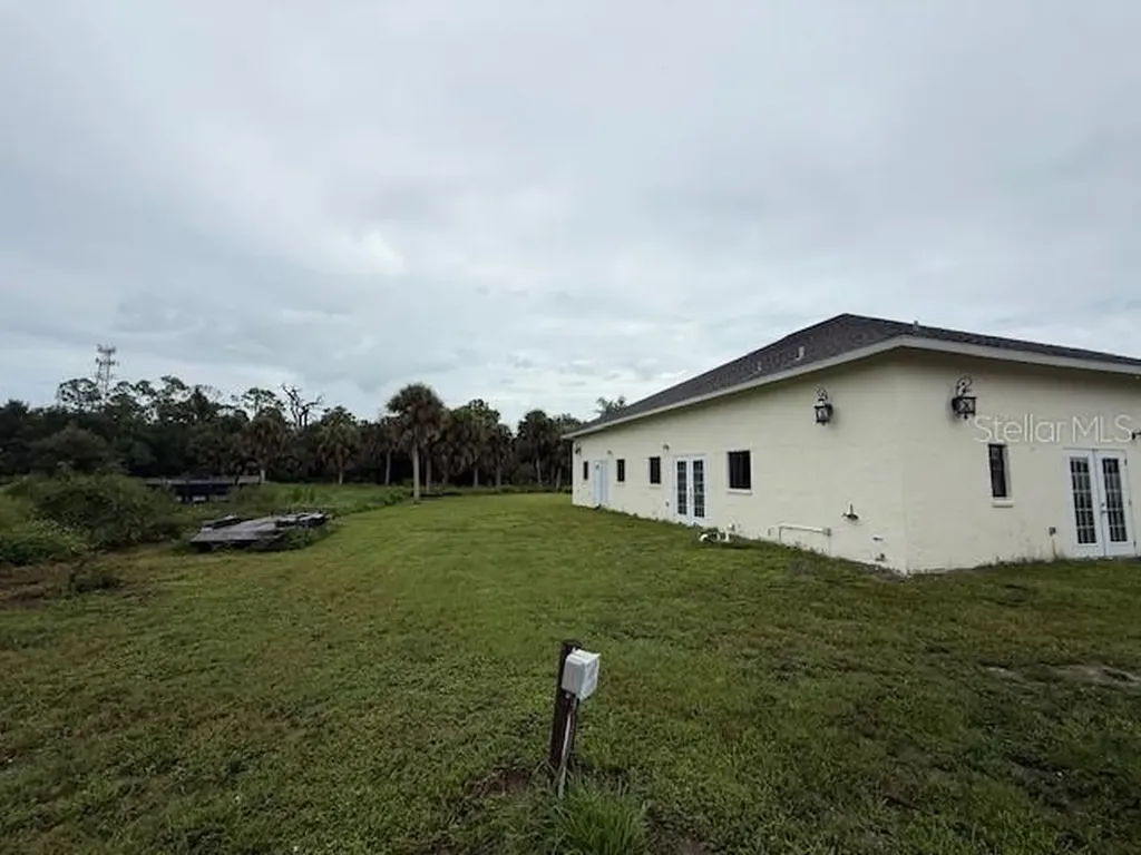 1799 E Manasota Beach Road Englewood FL 34223