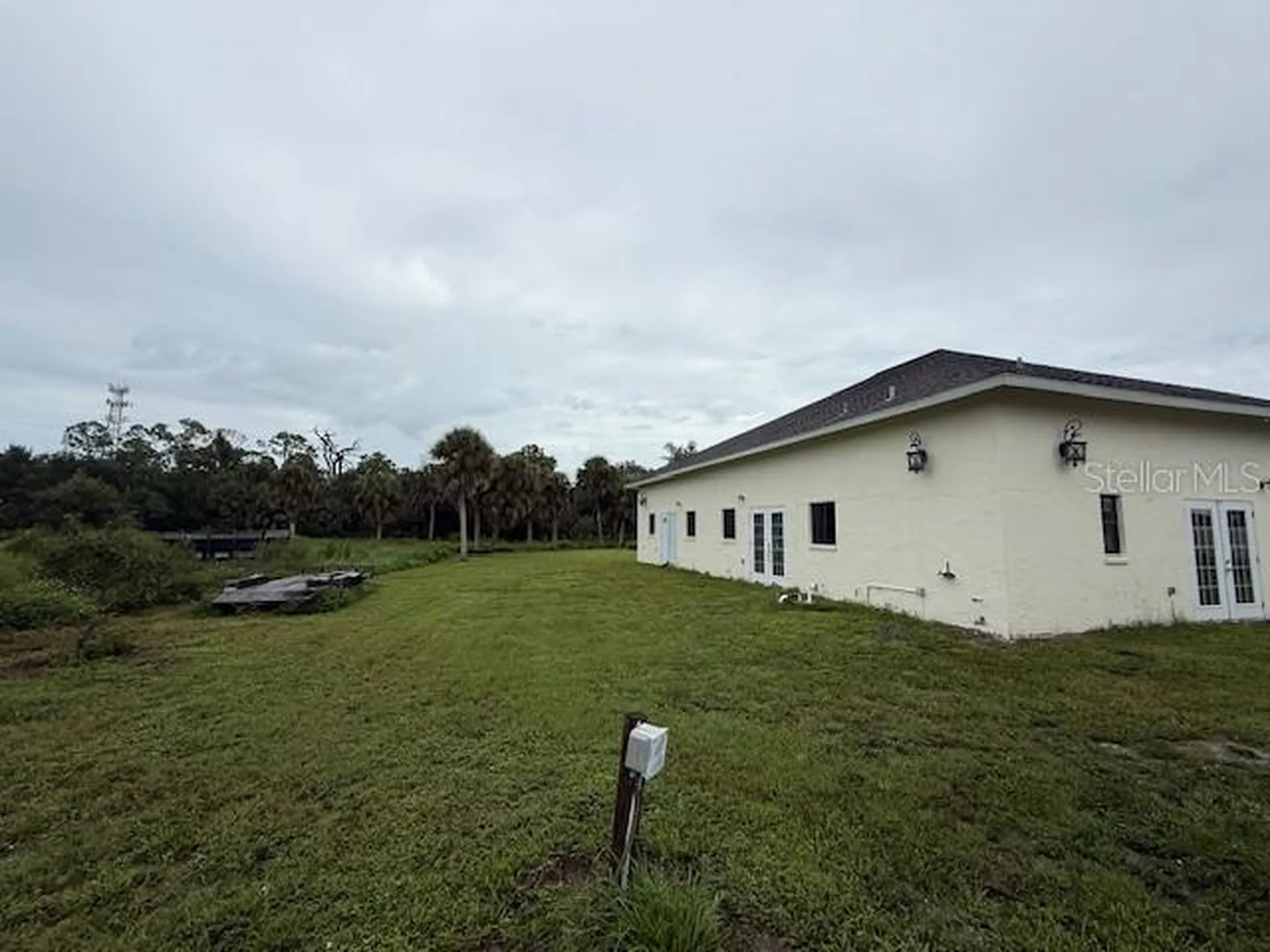 1799 E Manasota Beach Road Englewood FL 34223