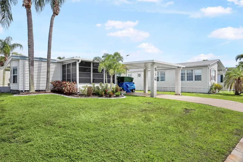 2100 Kings Highway Port Charlotte FL 33980