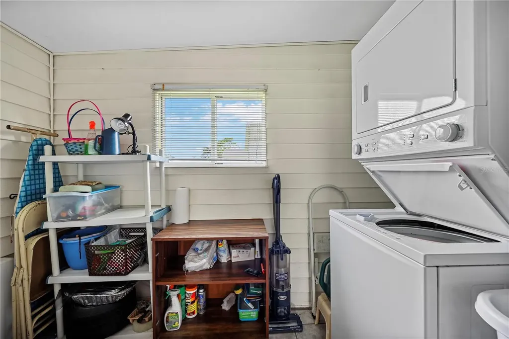 2100 Kings Highway Port Charlotte FL 33980