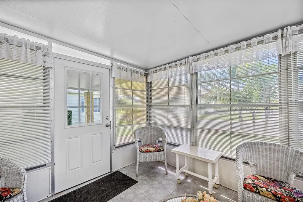 2100 Kings Highway Port Charlotte FL 33980