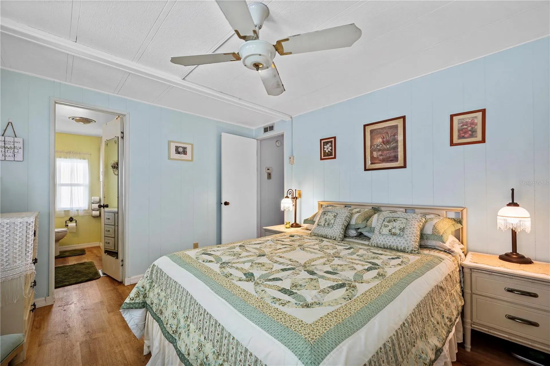 2100 Kings Highway Port Charlotte FL 33980