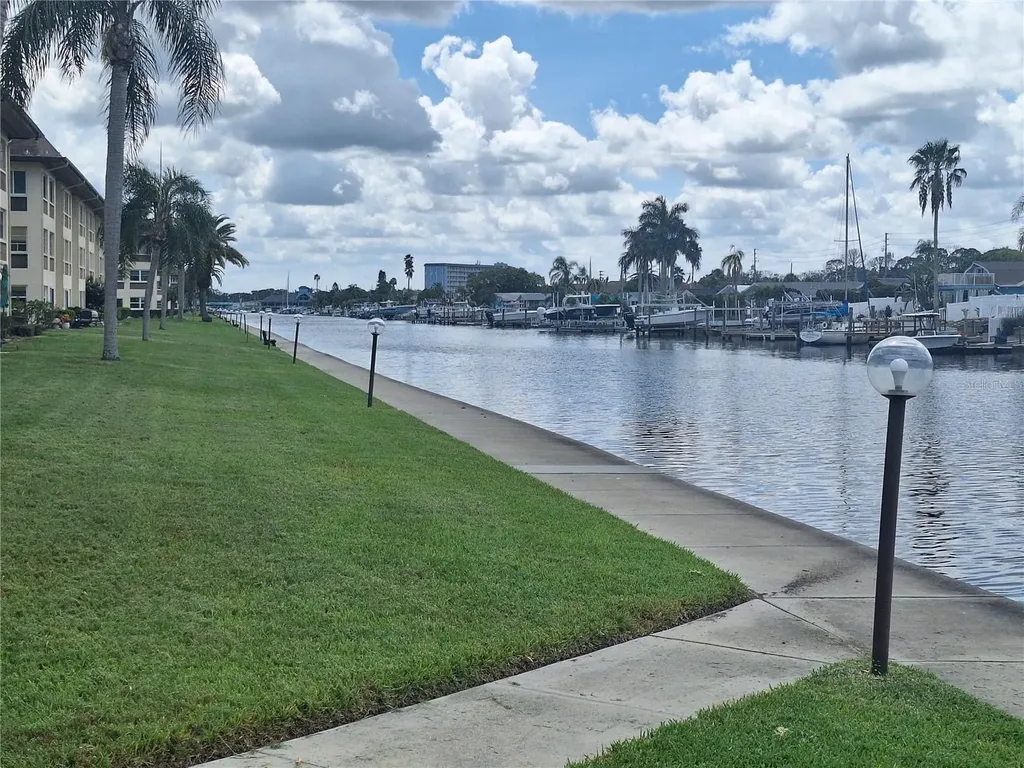4518 Garnet Drive New Port Richey FL 34652