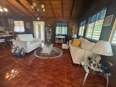 Las Delicias 1805 Avenida Circunvalación Ponce PR 00731