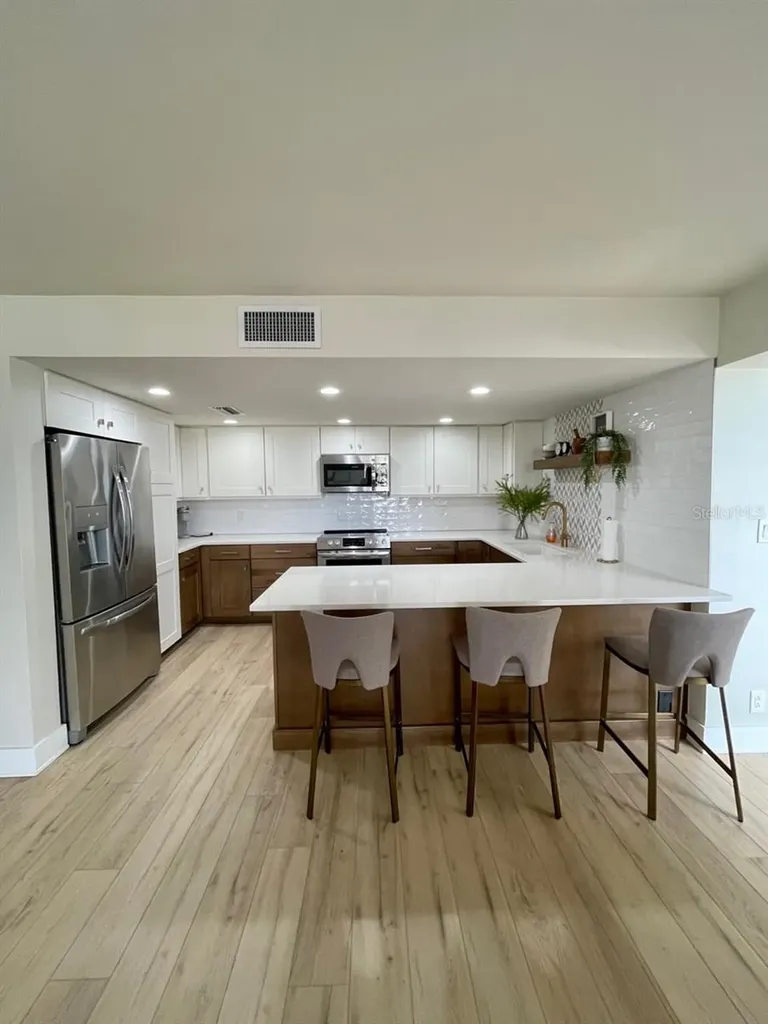 1460 Gulf Boulevard Clearwater Beach FL 33767