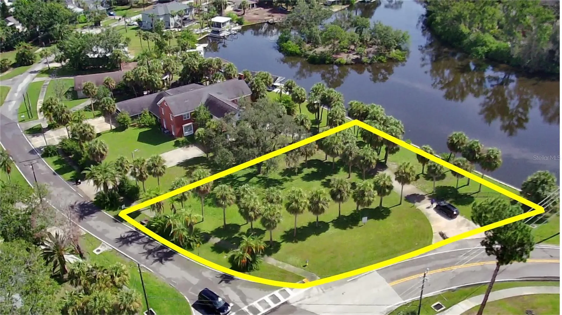 Park Avenue Tarpon Springs FL 34689