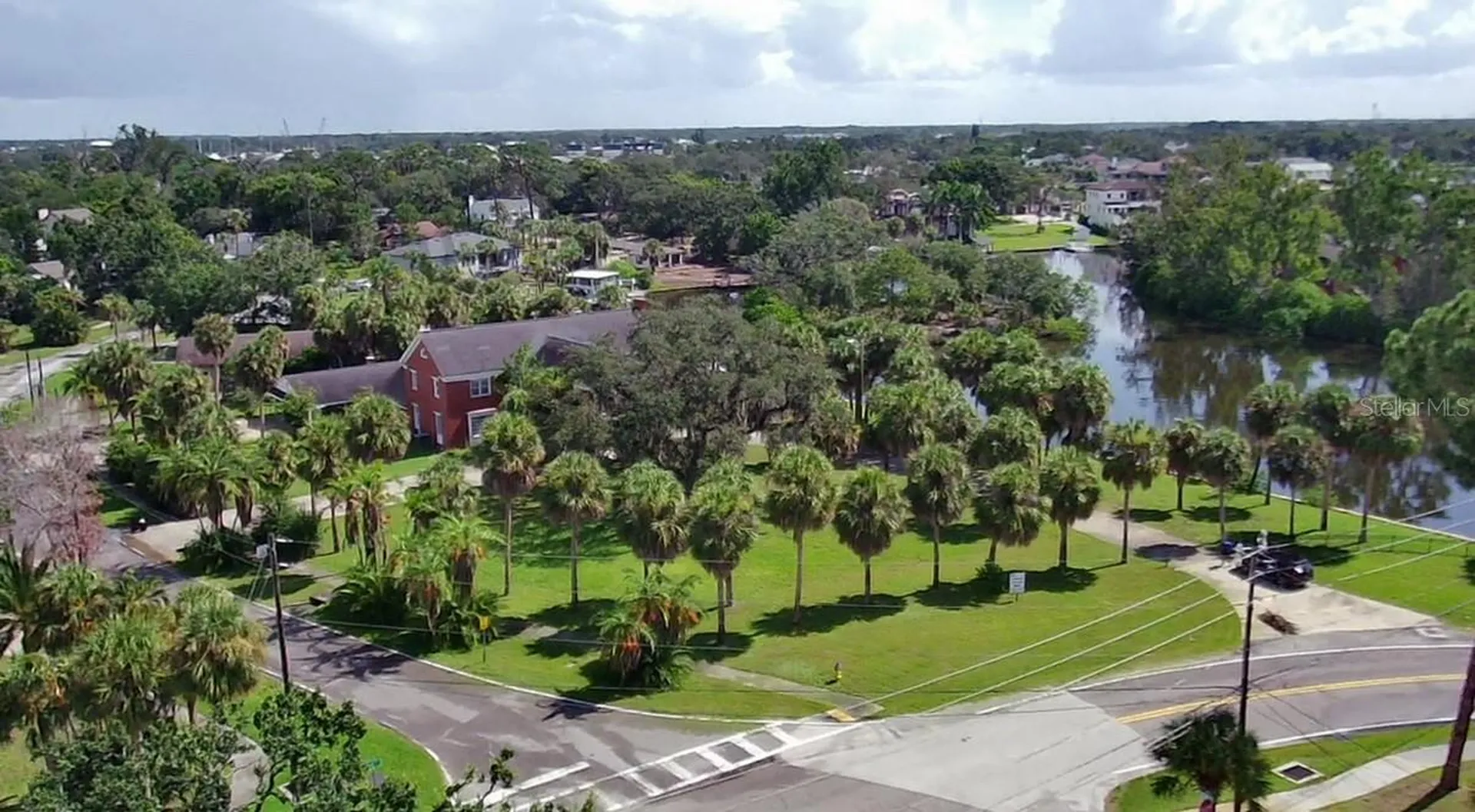 Park Avenue Tarpon Springs FL 34689