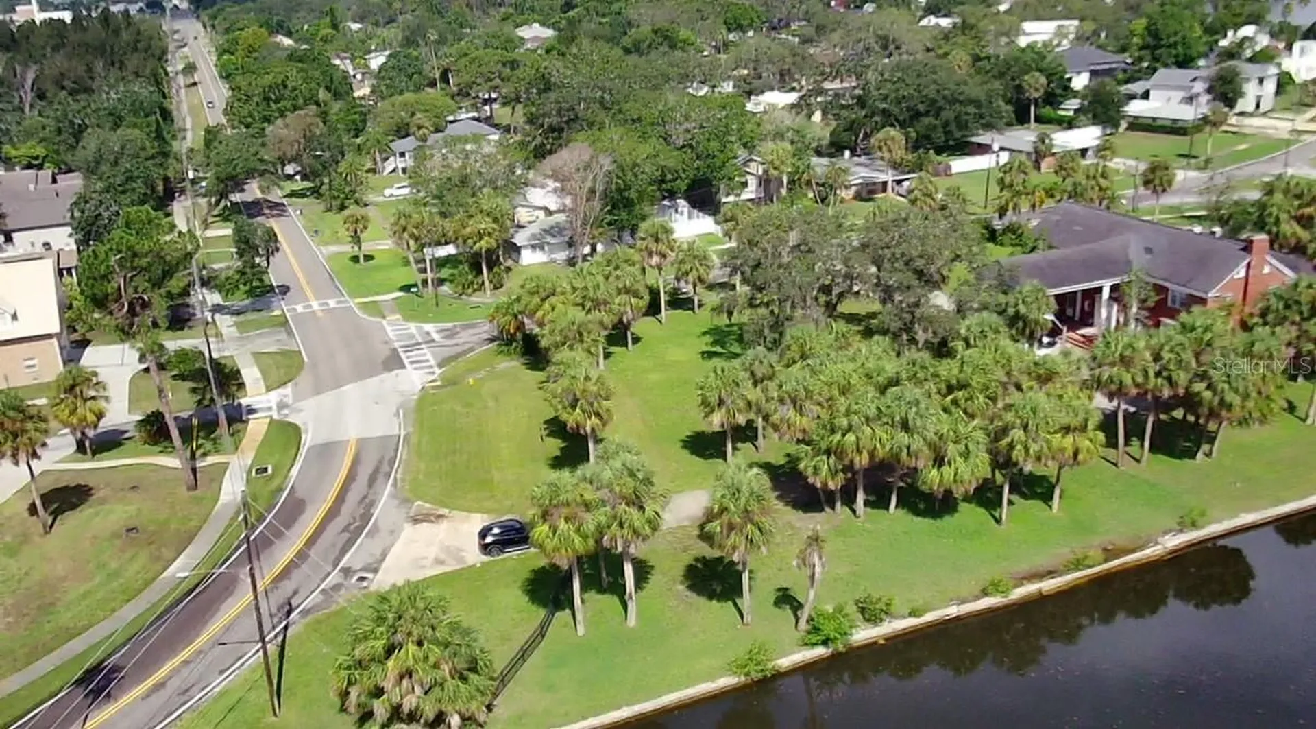 Park Avenue Tarpon Springs FL 34689