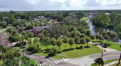 Park Avenue Tarpon Springs FL 34689