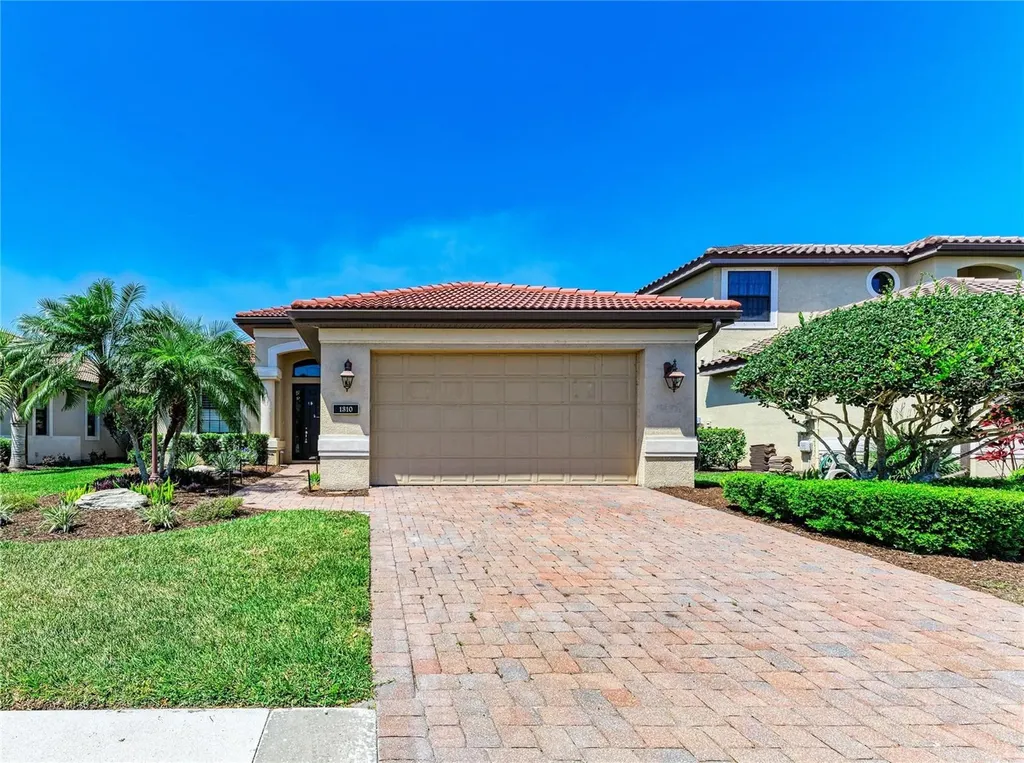 1310 Cielo Court North Venice FL 34275