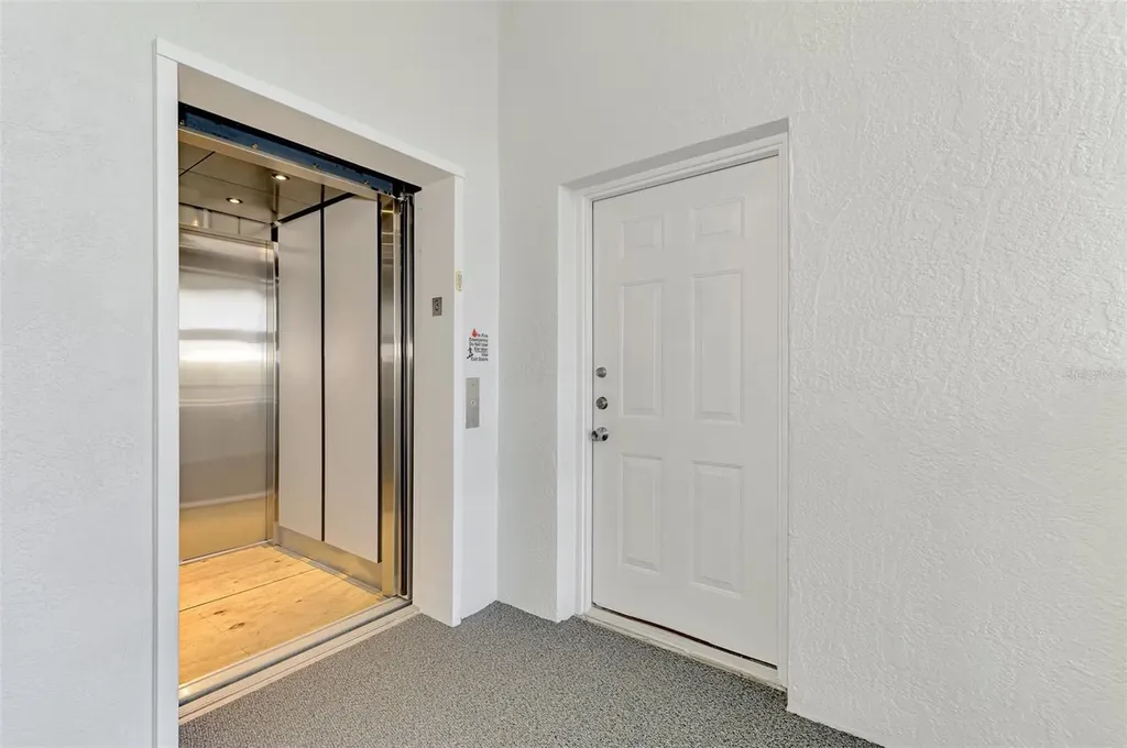 1380 Beach Road Englewood FL 34223