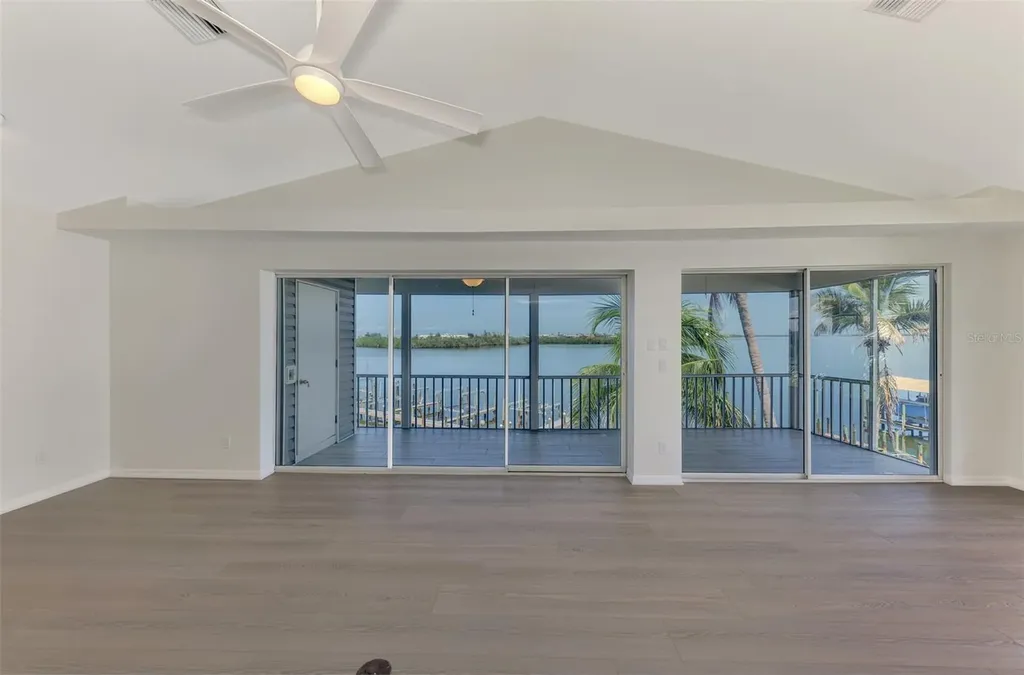 1380 Beach Road Englewood FL 34223