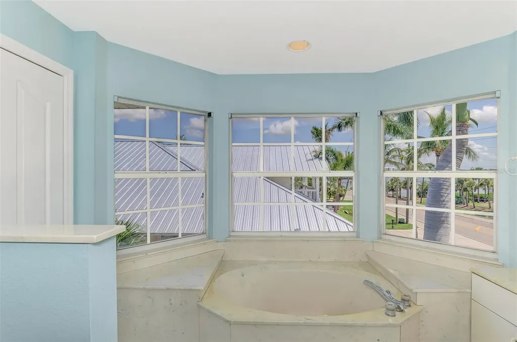 1380 Beach Road Englewood FL 34223