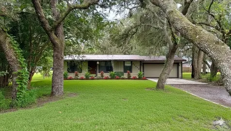33248 Ridge Manor Boulevard Dade City FL 33523