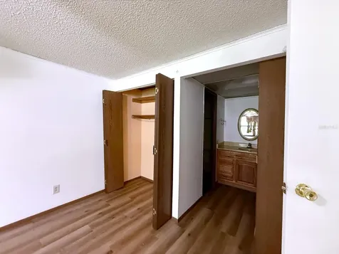 33248 Ridge Manor Boulevard Dade City FL 33523