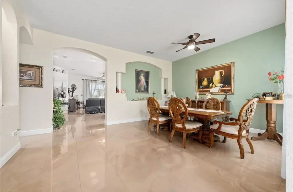 2831 Oconnell Drive Kissimmee FL 34741