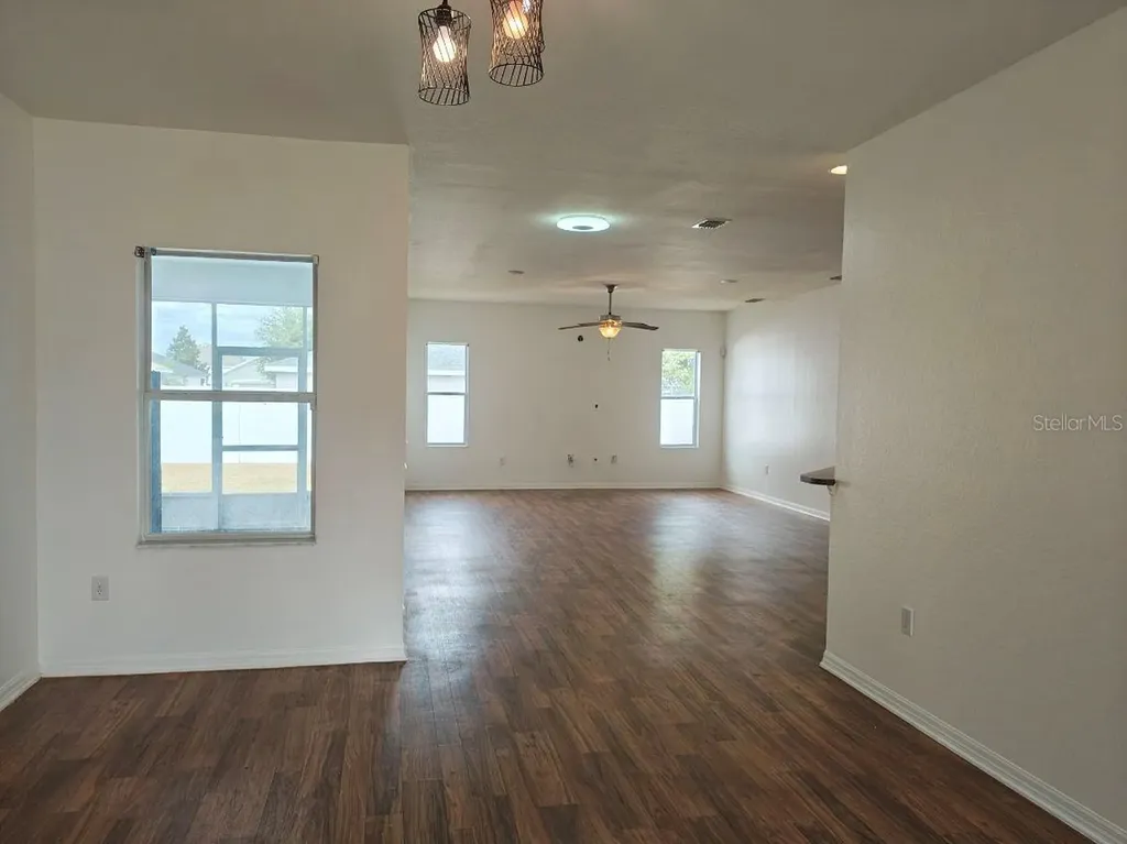 1561 Shorewood Drive Auburndale FL 33823