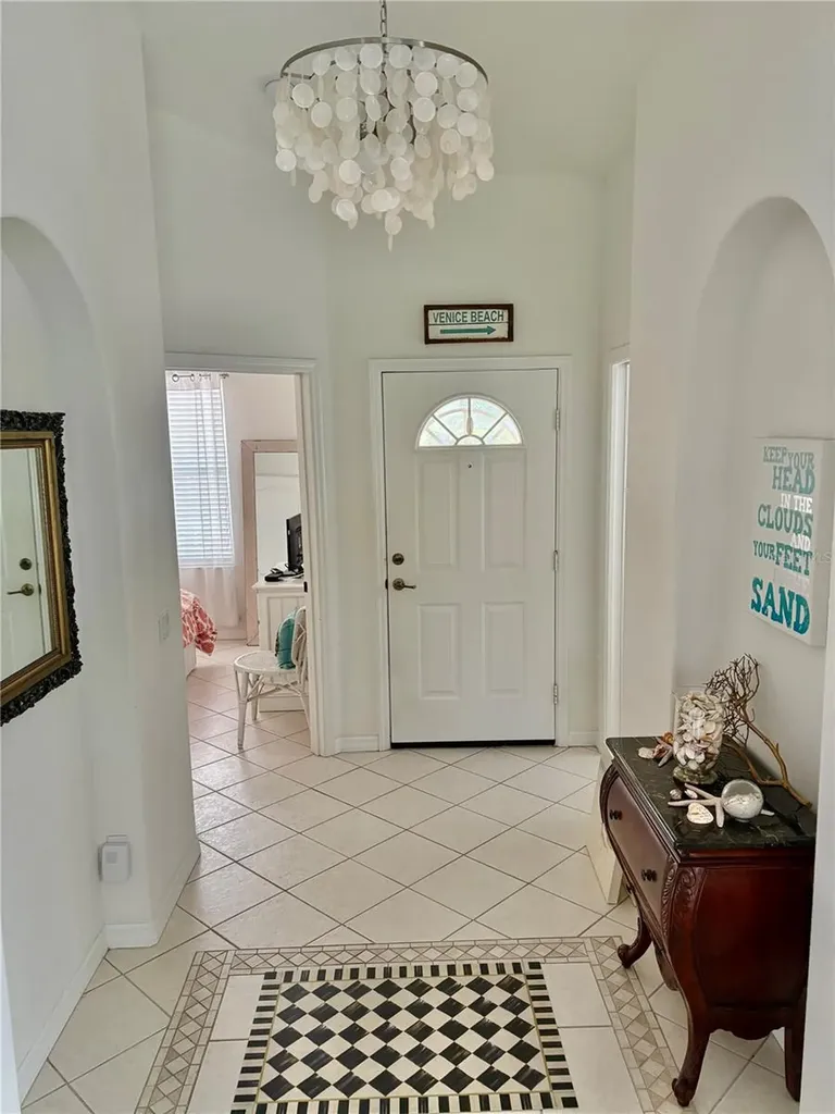 703 Casa Del Lago Way Venice FL 34292