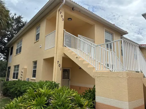 703 Casa Del Lago Way Venice FL 34292