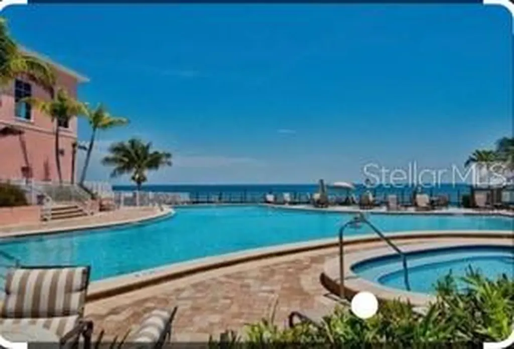 5020 Beach Drive SE St Petersburg FL 33705