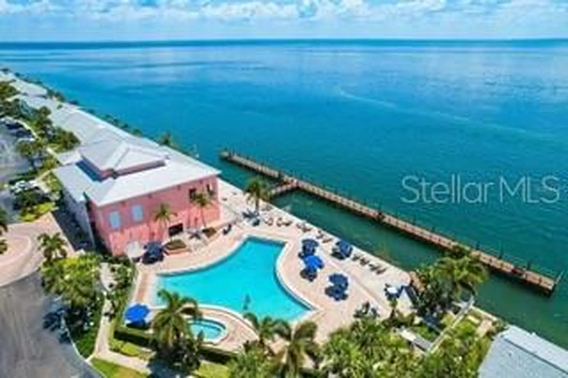 5020 Beach Drive SE St Petersburg FL 33705