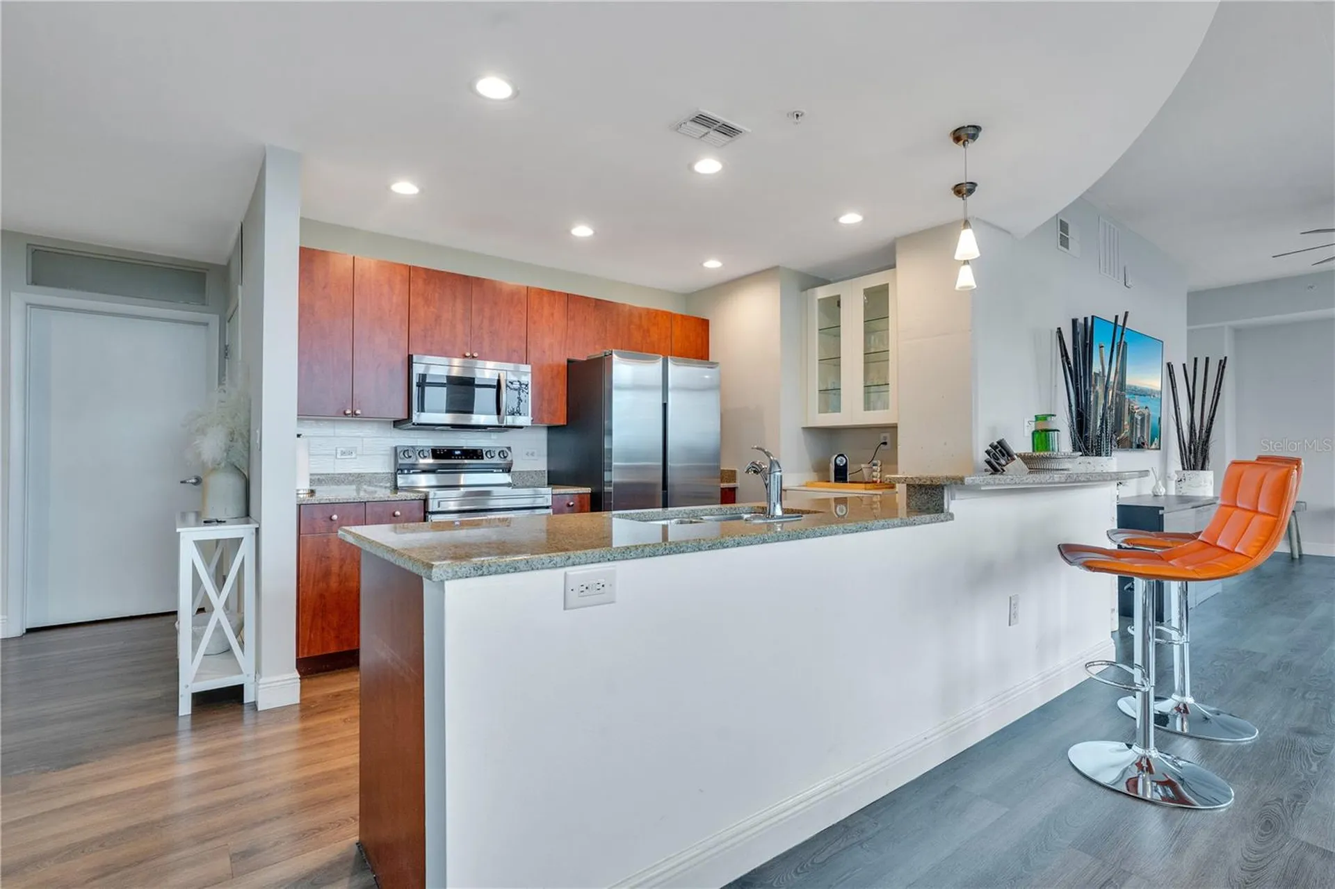525 E Jackson Street Orlando FL 32801