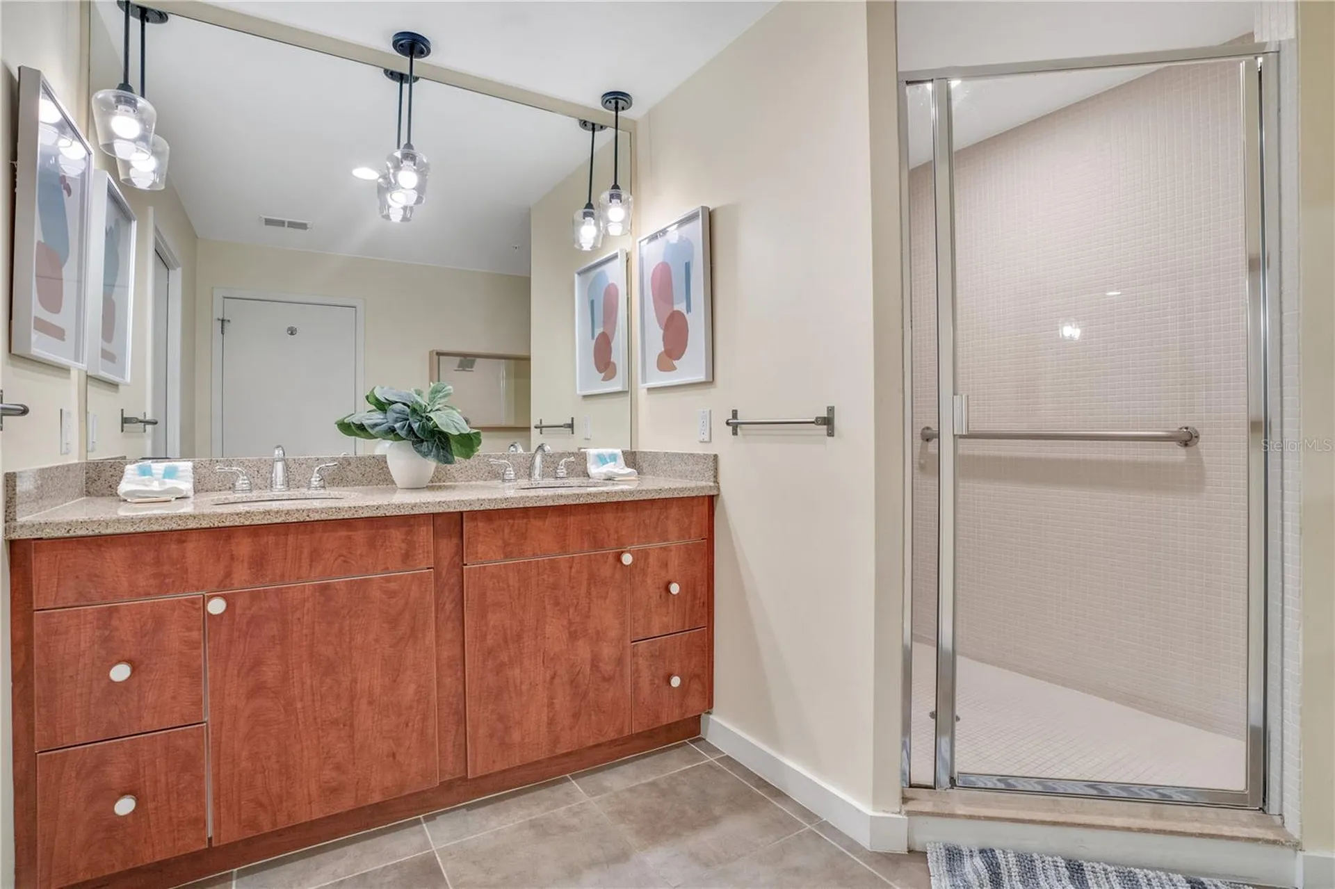 525 E Jackson Street Orlando FL 32801