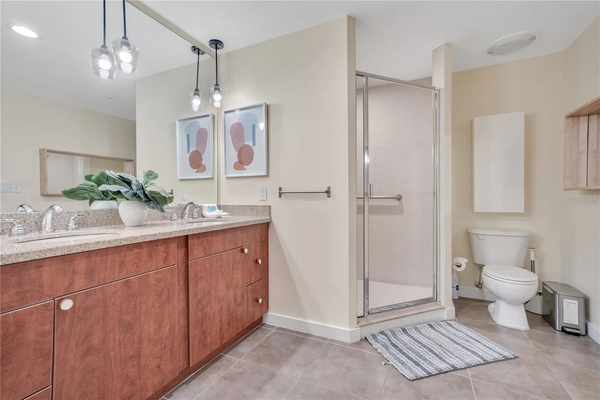 525 E Jackson Street Orlando FL 32801