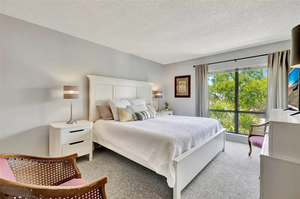 6157 Midnight Pass Road Sarasota FL 34242