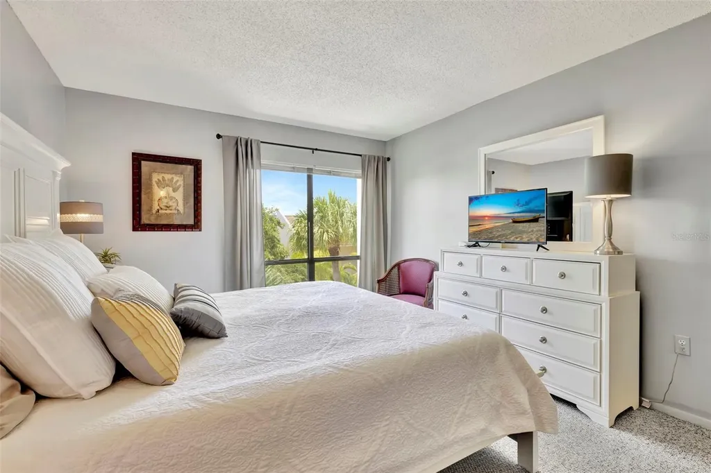 6157 Midnight Pass Road Sarasota FL 34242