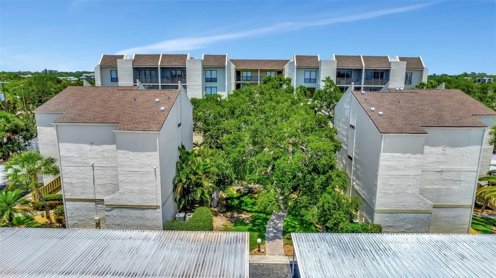 6157 Midnight Pass Road Sarasota FL 34242