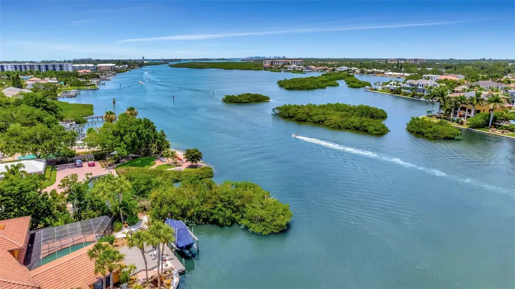 6157 Midnight Pass Road Sarasota FL 34242