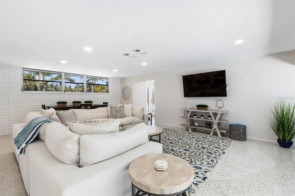 1165 Morningside Place Sarasota FL 34236