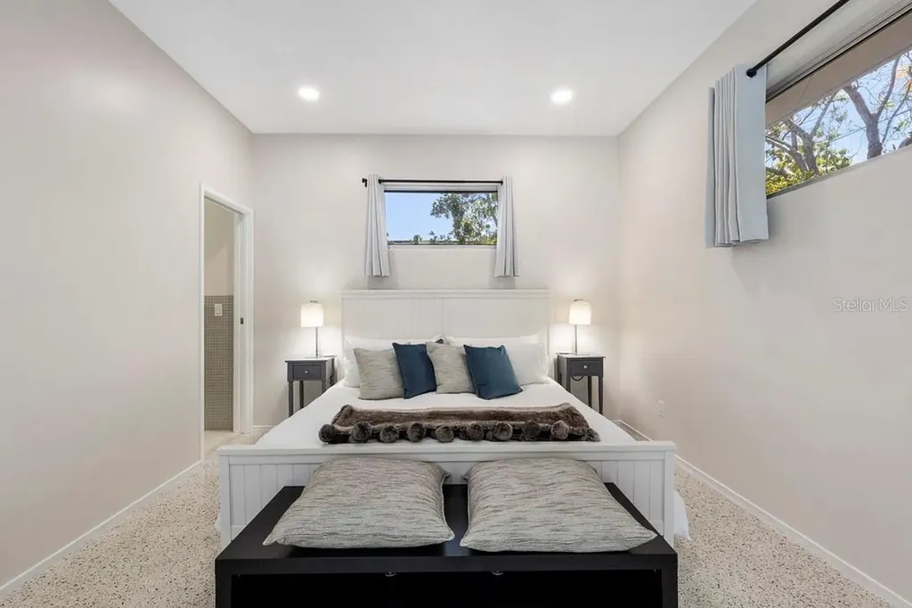 1165 Morningside Place Sarasota FL 34236