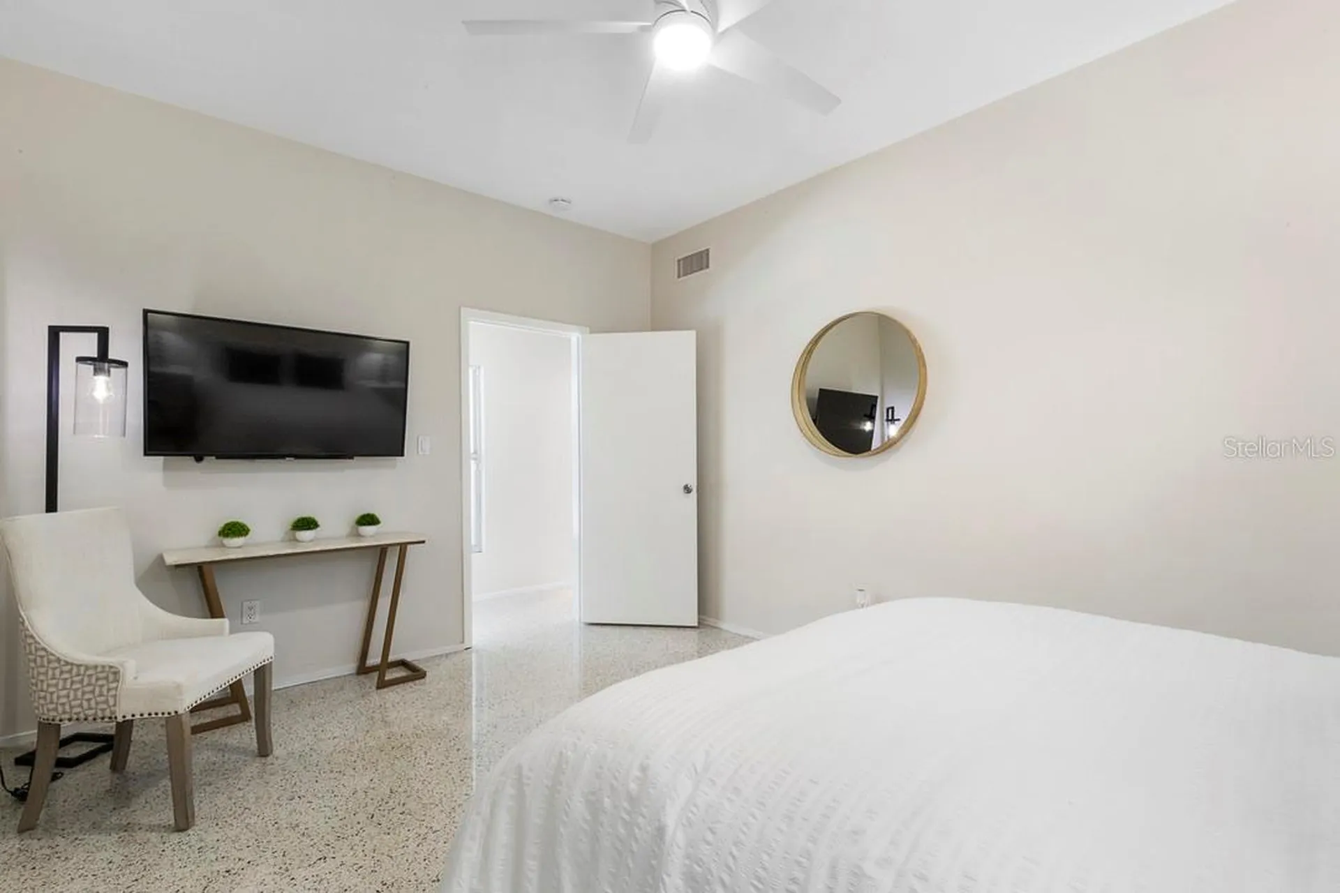 1165 Morningside Place Sarasota FL 34236