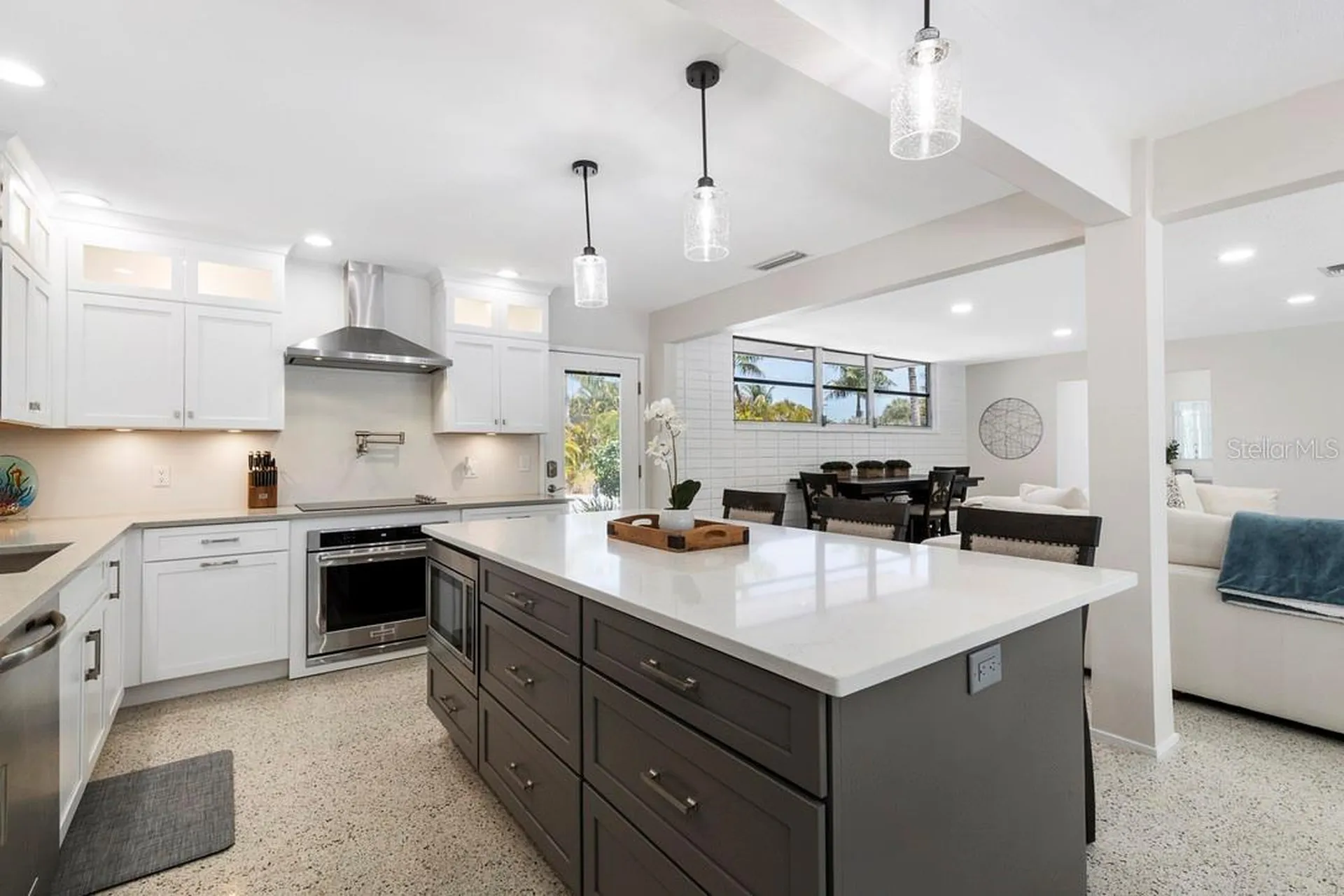 1165 Morningside Place Sarasota FL 34236
