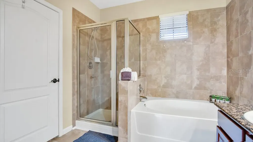 904 Charo Parkway Davenport FL 33897