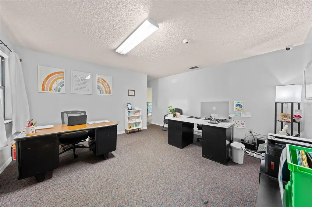 102 S Highland Street Bushnell FL 33513