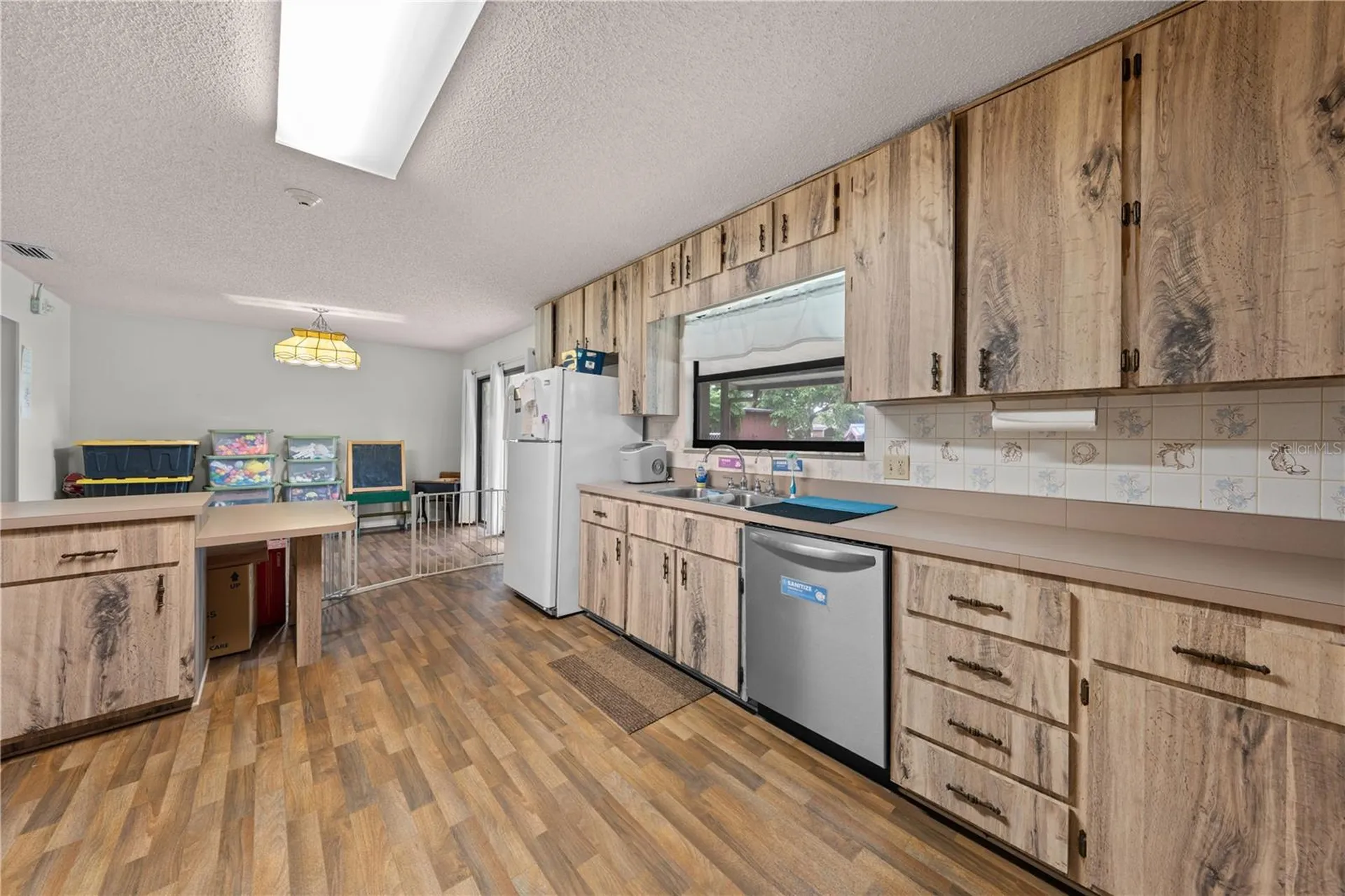 102 S Highland Street Bushnell FL 33513